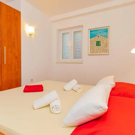 Luxury Opera Apartman *