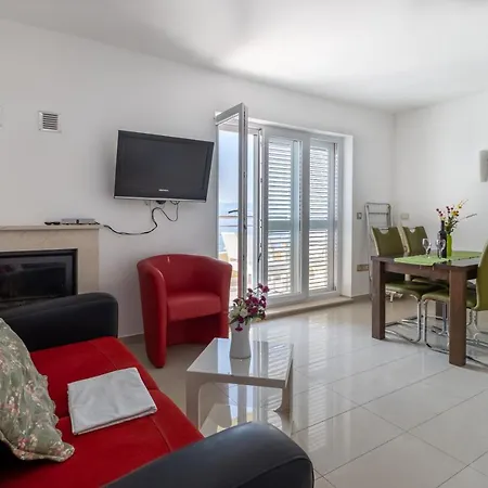 Luxury Opera Apartment